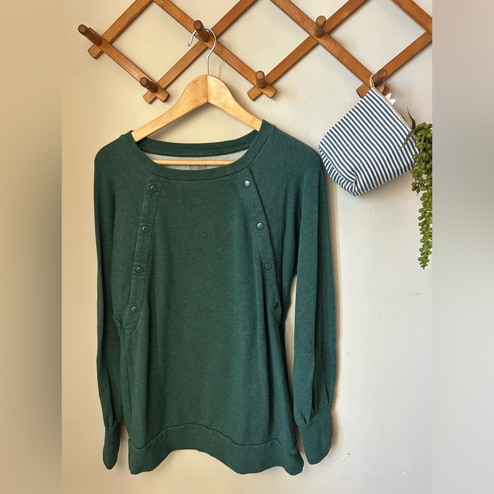 GAP Crewneck Nursing Sweatshirt